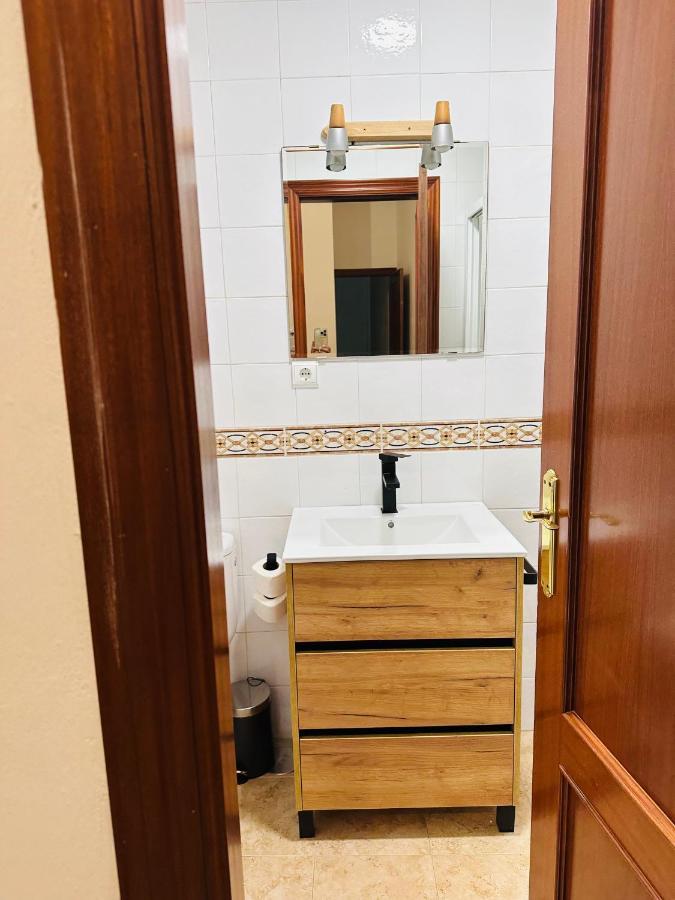 Apartamento Acogedor Y Moderno En Pleno Centro De Sevilla Con Parking Gratis Luaran gambar