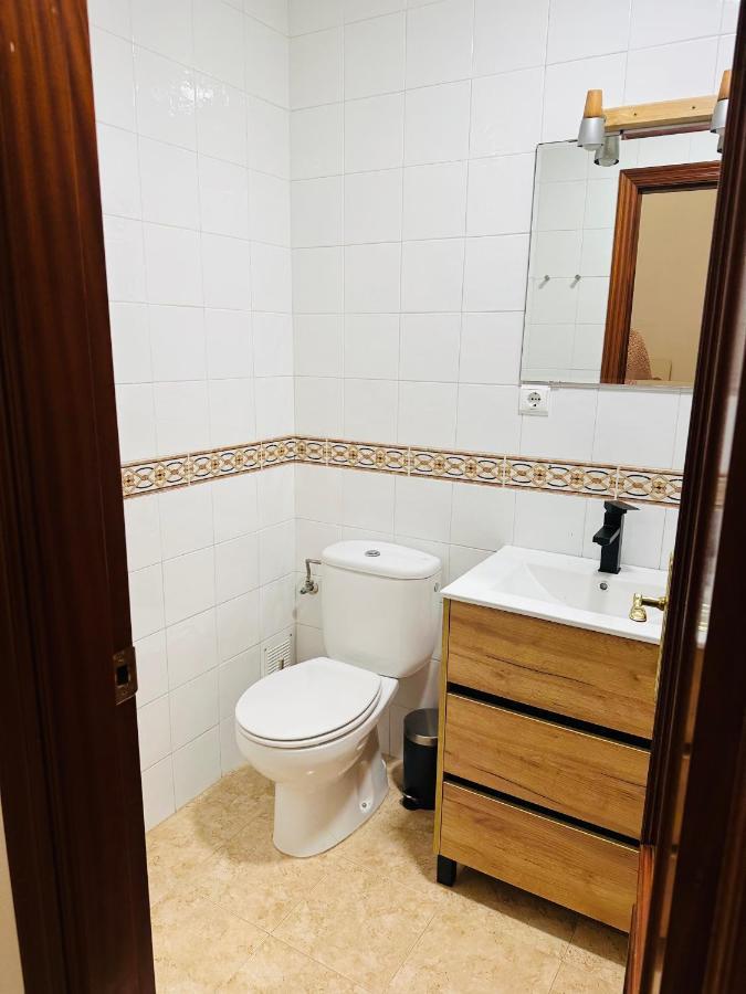 Apartamento Acogedor Y Moderno En Pleno Centro De Sevilla Con Parking Gratis Luaran gambar