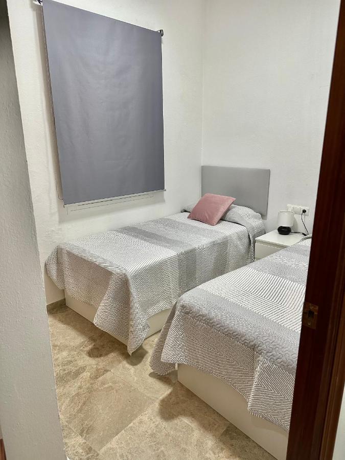 Apartamento Acogedor Y Moderno En Pleno Centro De Sevilla Con Parking Gratis Luaran gambar