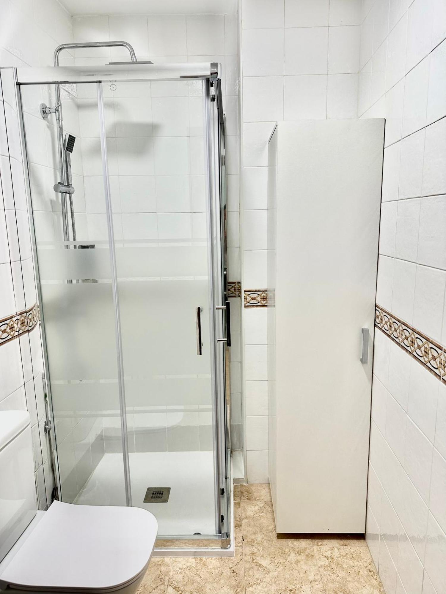 Apartamento Acogedor Y Moderno En Pleno Centro De Sevilla Con Parking Gratis Luaran gambar